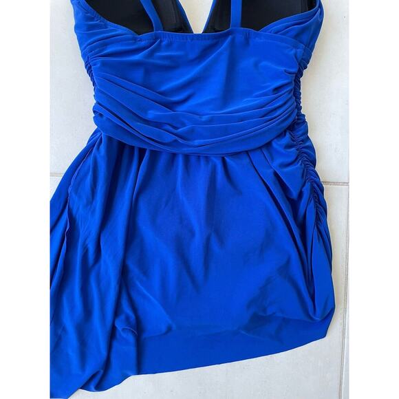 Magic Suit Swim One Piece Swimsuit Ruched Skirt Swimwear FLAW - Picture 9 of 14